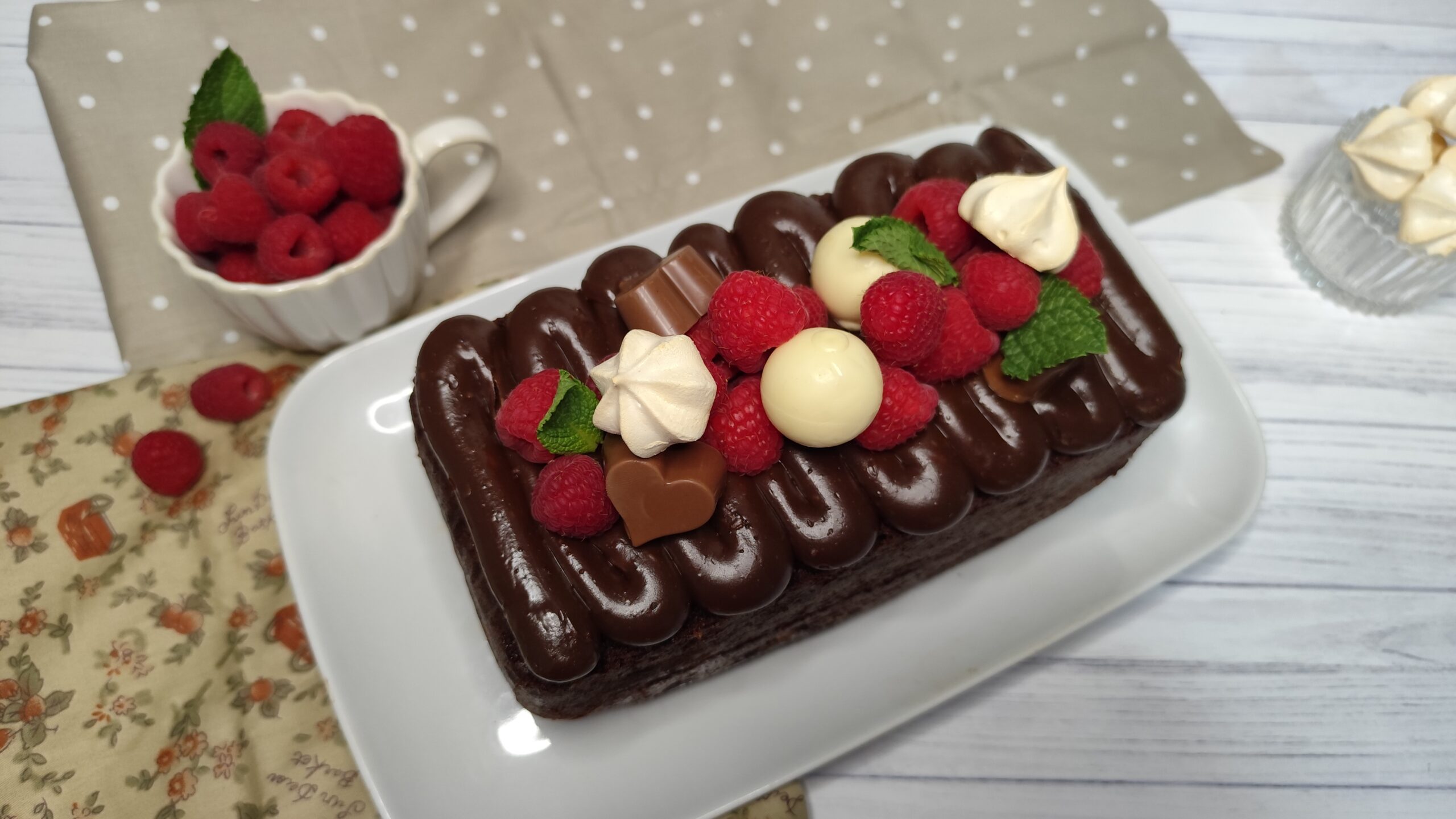 BIZCOCHO DE CHOCOLATE